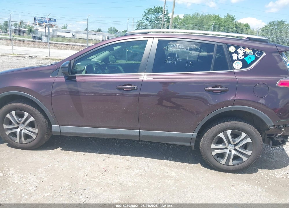 2018 TOYOTA RAV4 VIN: 2T3BFREV2JW781018
