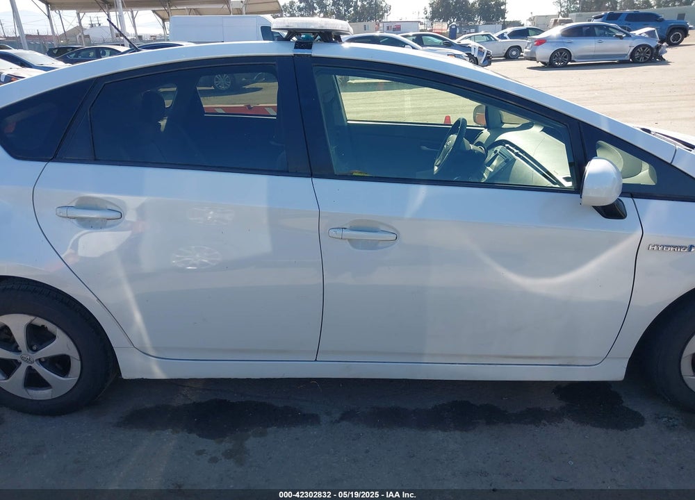 2012 TOYOTA PRIUS VIN: JTDKN3DU2C5404689