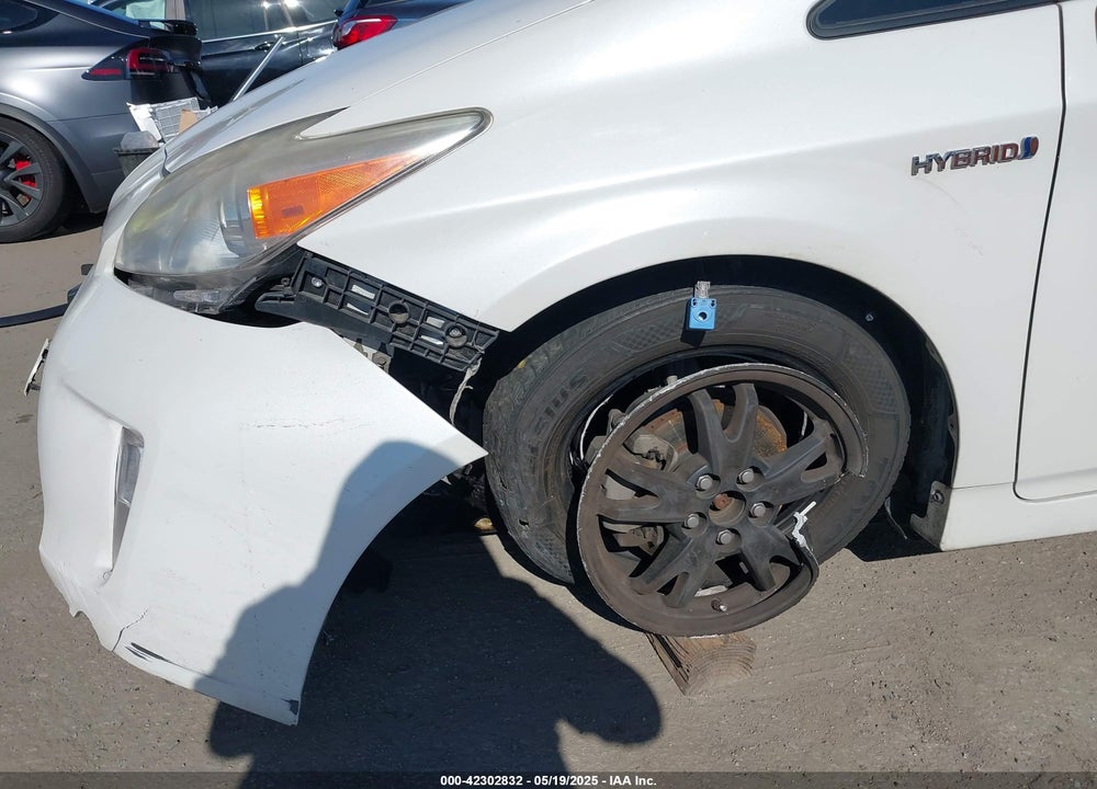 2012 TOYOTA PRIUS VIN: JTDKN3DU2C5404689