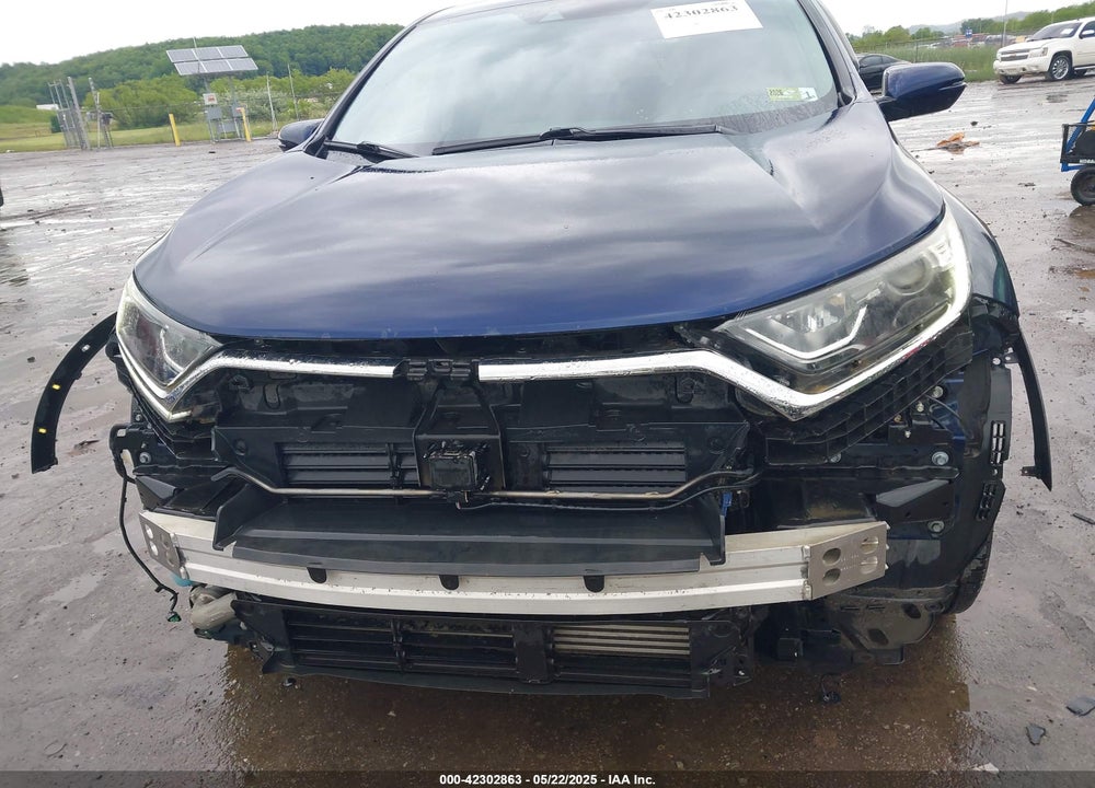 2018 HONDA CR-V VIN: 2HKRW2H50JH668189