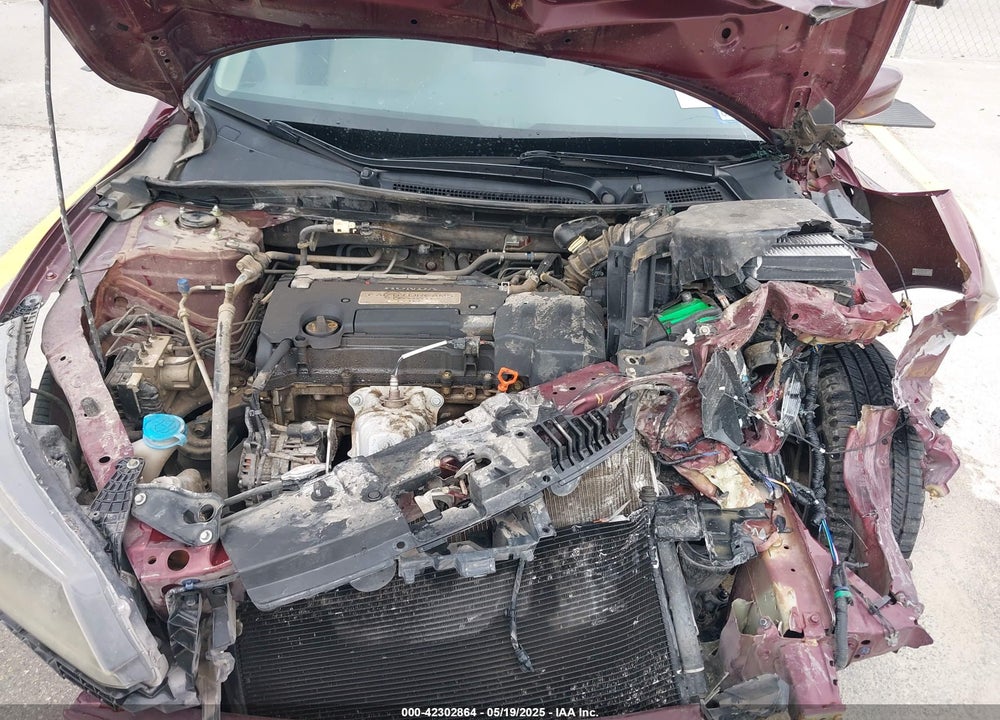 2013 HONDA ACCORD VIN: 1HGCR2F33DA211727