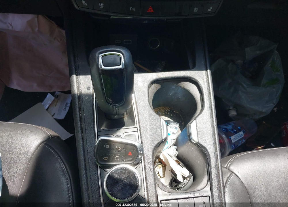 2019 CADILLAC XT4 VIN: 1GYFZCR40KF136453