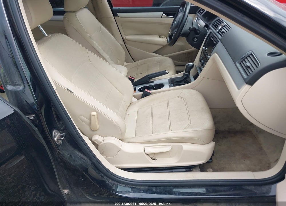 2013 VOLKSWAGEN PASSAT 2.0L TDI SE VIN: 1VWBN7A34DC109784