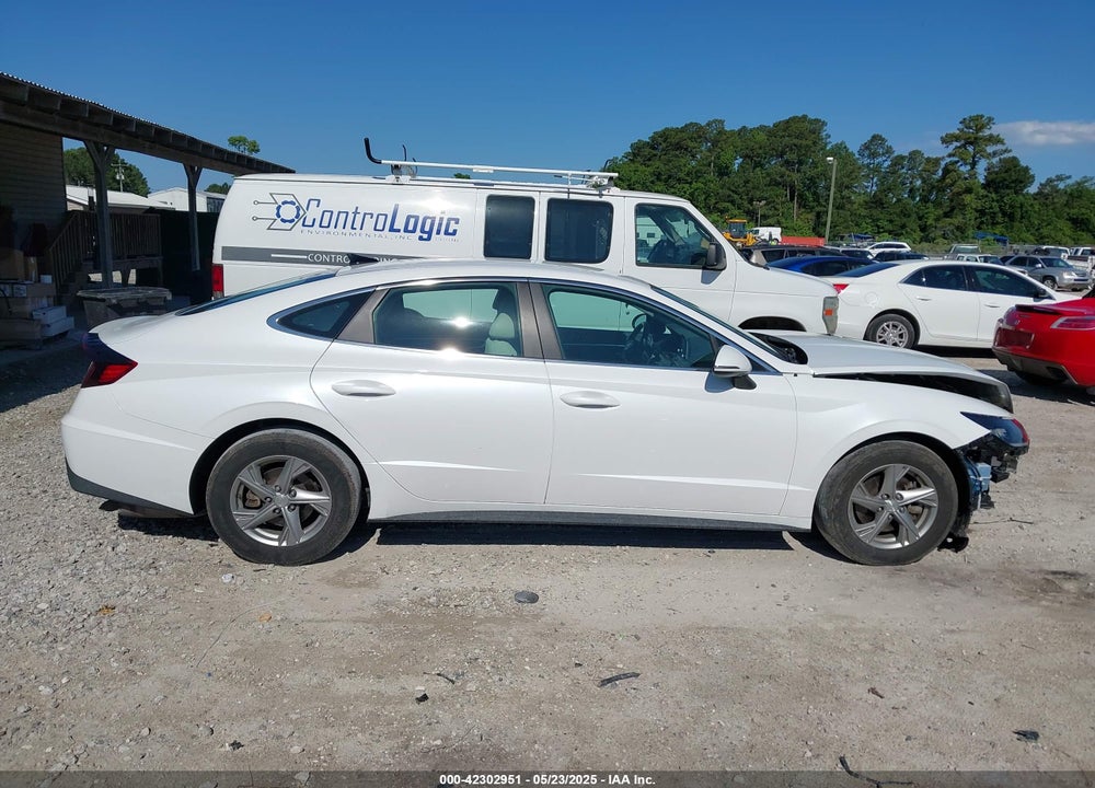 2022 HYUNDAI SONATA SE VIN: KMHL24JA6NA226241