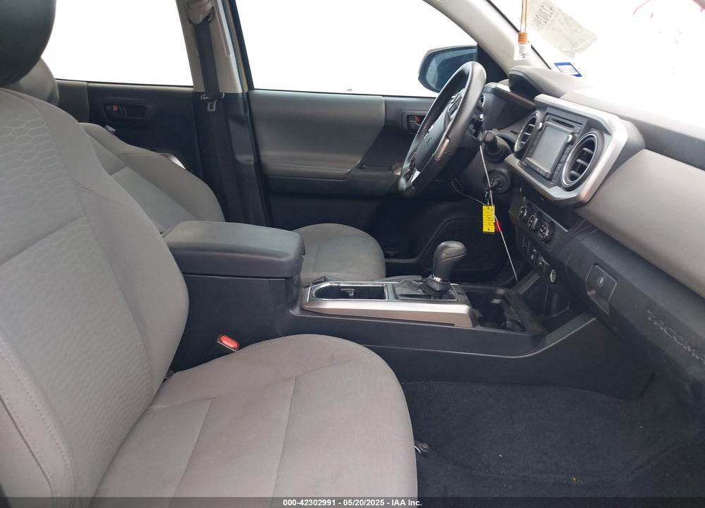 2019 TOYOTA TACOMA SR5 V6 VIN: 3TMAZ5CN9KM081207