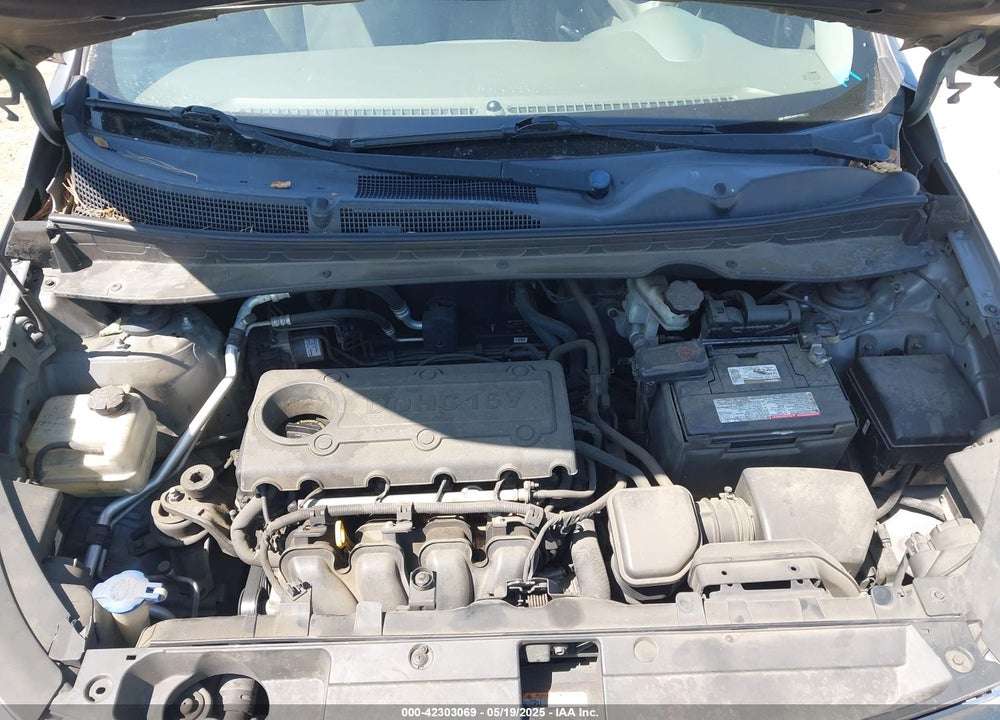 2011 KIA SPORTAGE LX VIN: KNDPBCA20B7170217
