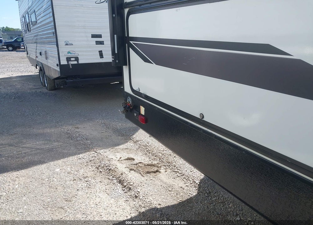 2022 MPG 2860BH VIN: 5RXHB332XN1512682
