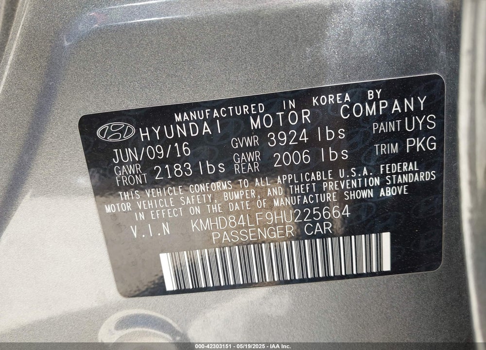 2017 HYUNDAI ELANTRA VIN: KMHD84LF9HU225664