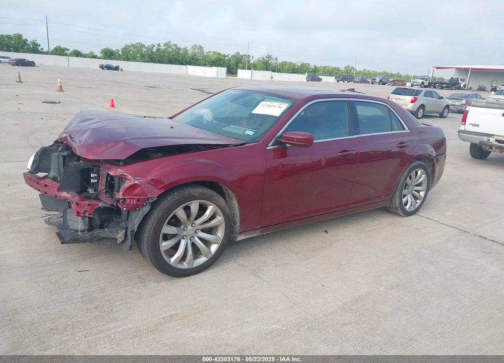 2018 CHRYSLER 300 VIN: 2C3CCAAG7JH285772
