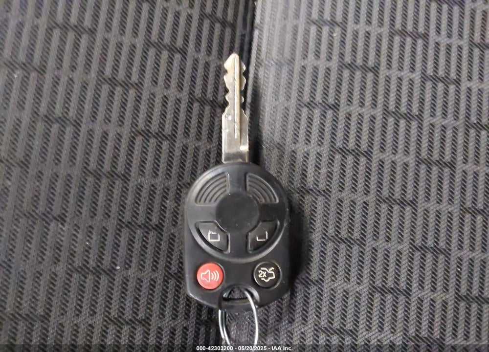 2012 FORD FUSION VIN: 3FAHP0HA1CR417553
