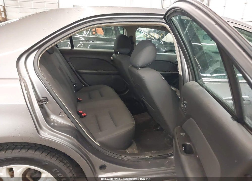2012 FORD FUSION VIN: 3FAHP0HA1CR417553