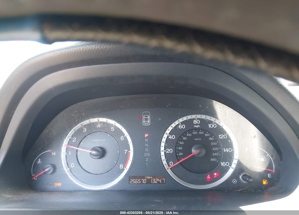 2009 HONDA ACCORD VIN: 1HGCS128X9A015839