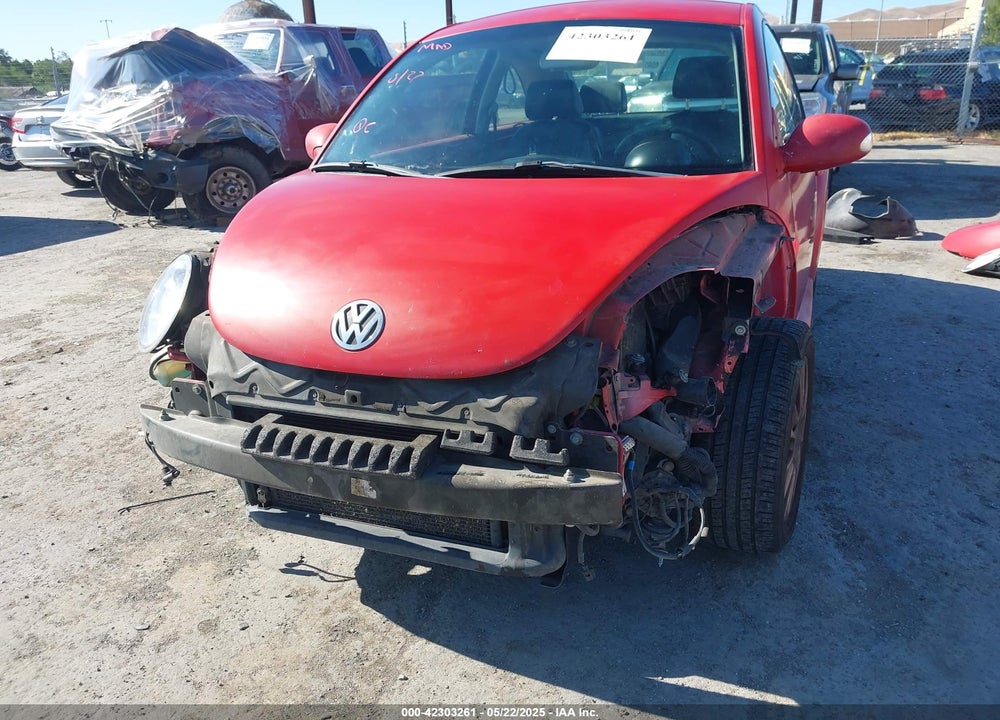 2008 VOLKSWAGEN NEW BEETLE S VIN: 3VWPG31C68M509388