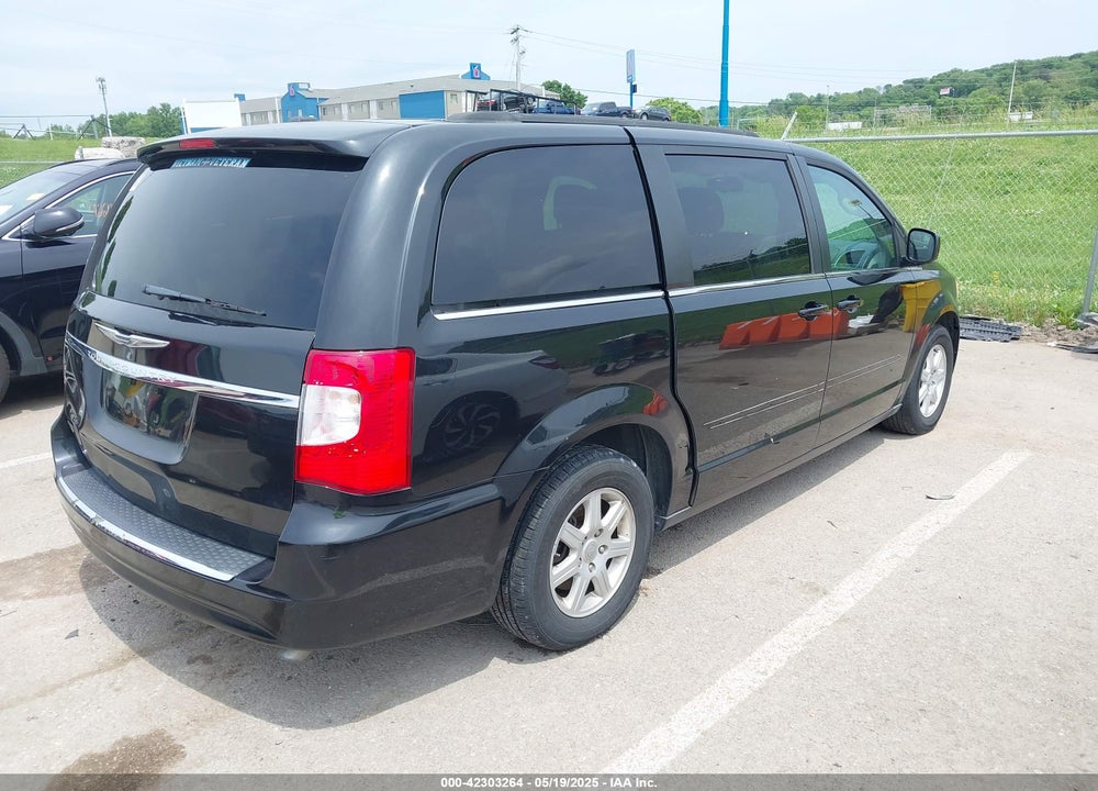 2012 CHRYSLER TOWN & COUNTRY VIN: 2C4RC1BG0CR212860