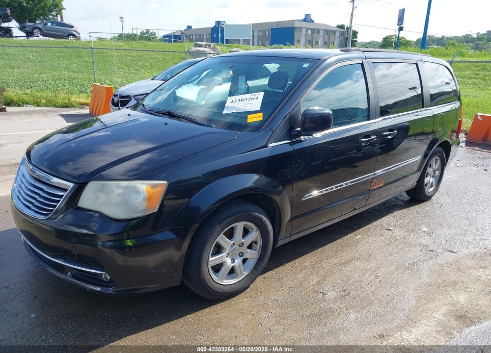 2012 CHRYSLER TOWN & COUNTRY VIN: 2C4RC1BG0CR212860
