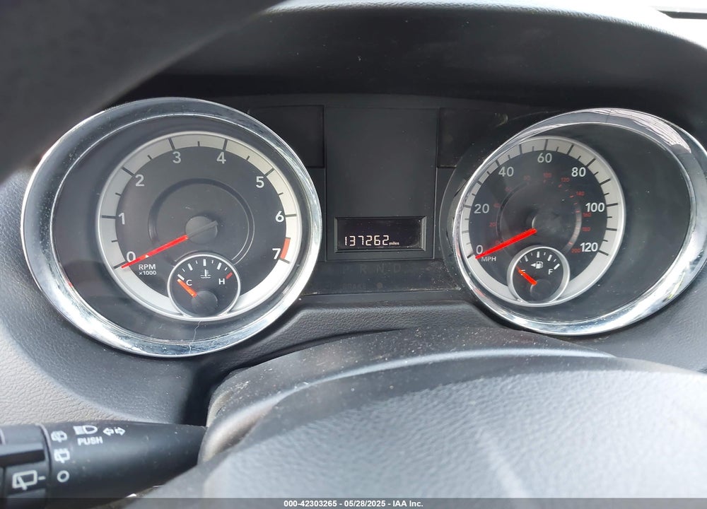 2013 DODGE GRAND CARAVAN VIN: 2C4RDGBG2DR688755