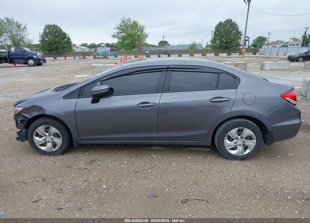 2014 HONDA CIVIC LX VIN: 19XFB2F55EE033674