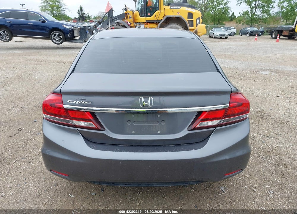 2014 HONDA CIVIC LX VIN: 19XFB2F55EE033674