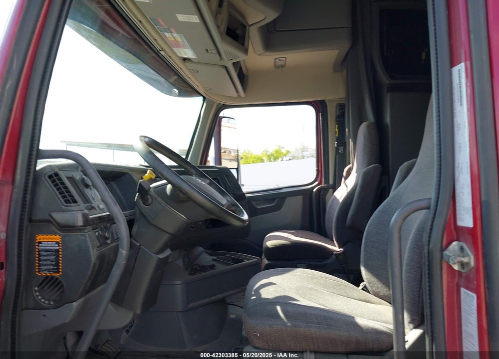 2022 VOLVO VNL VIN: 4V4NC9EH7NN294351