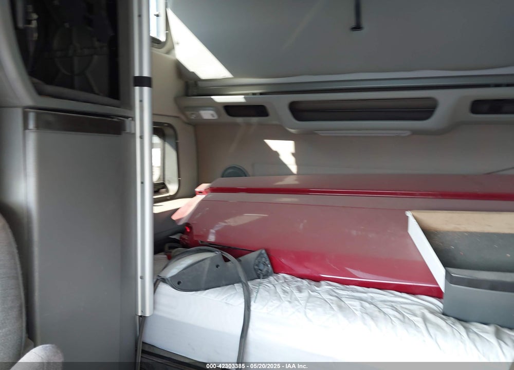 2022 VOLVO VNL VIN: 4V4NC9EH7NN294351