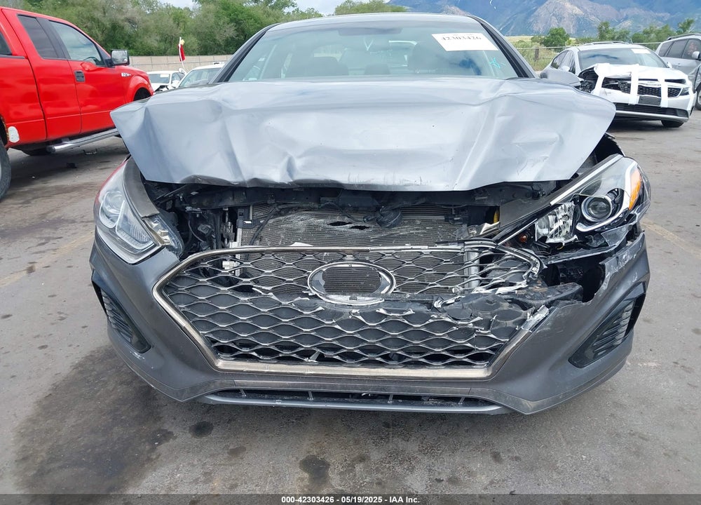 2019 HYUNDAI SONATA SPORT VIN: 5NPE34AF3KH758220