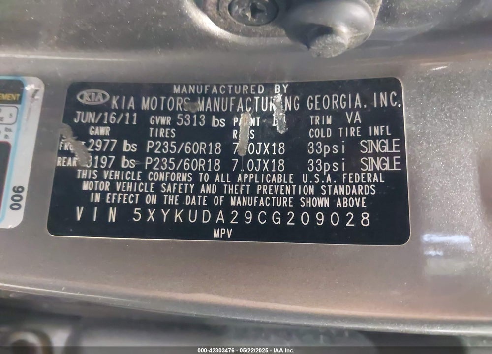 2012 KIA SORENTO VIN: 5XYKUDA29CG209028