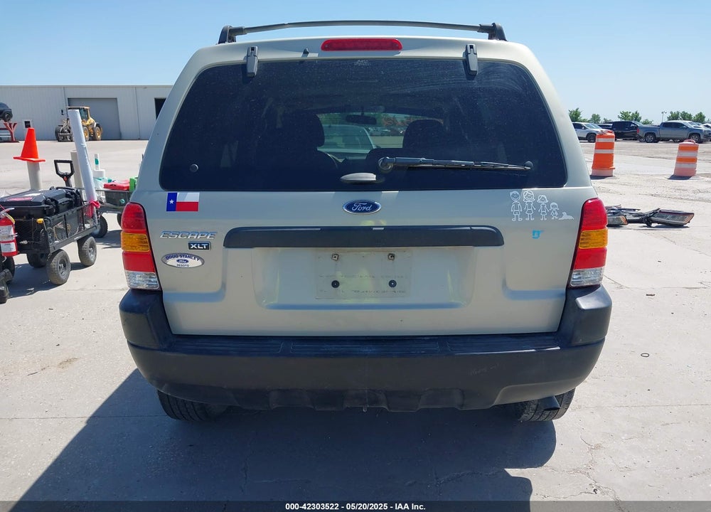 2003 FORD ESCAPE XLT VIN: 1FMYU03163KE04145