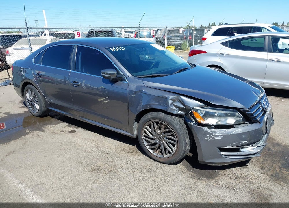 2015 VOLKSWAGEN PASSAT 1.8T LIMITED EDITION VIN: 1VWAT7A37FC099126