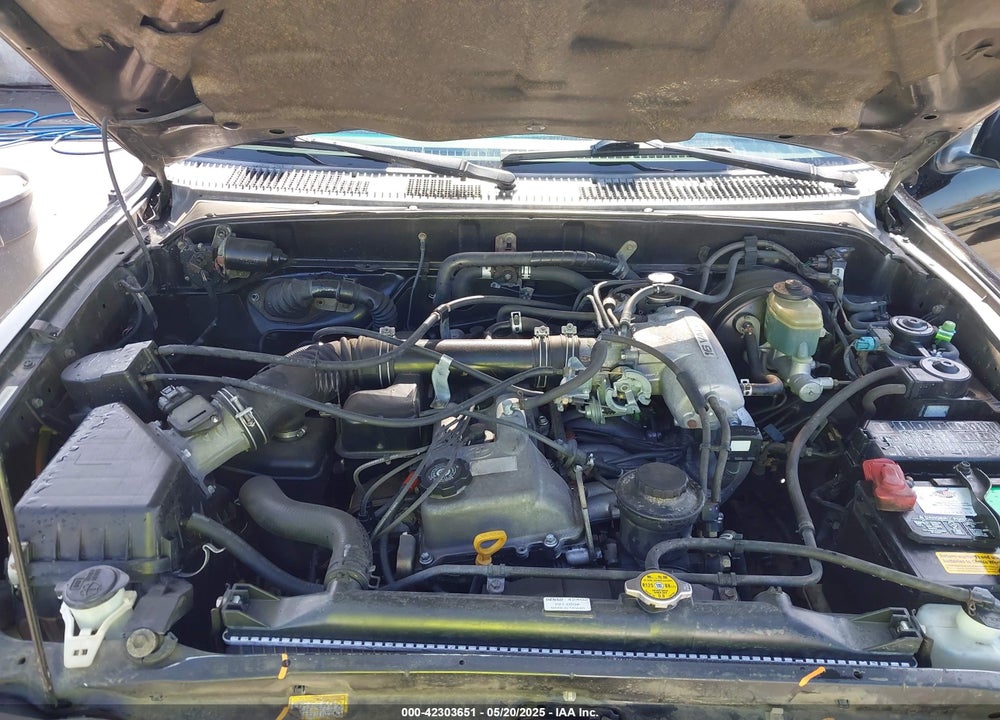 1999 TOYOTA 4RUNNER VIN: JT3GM84R5X0049302