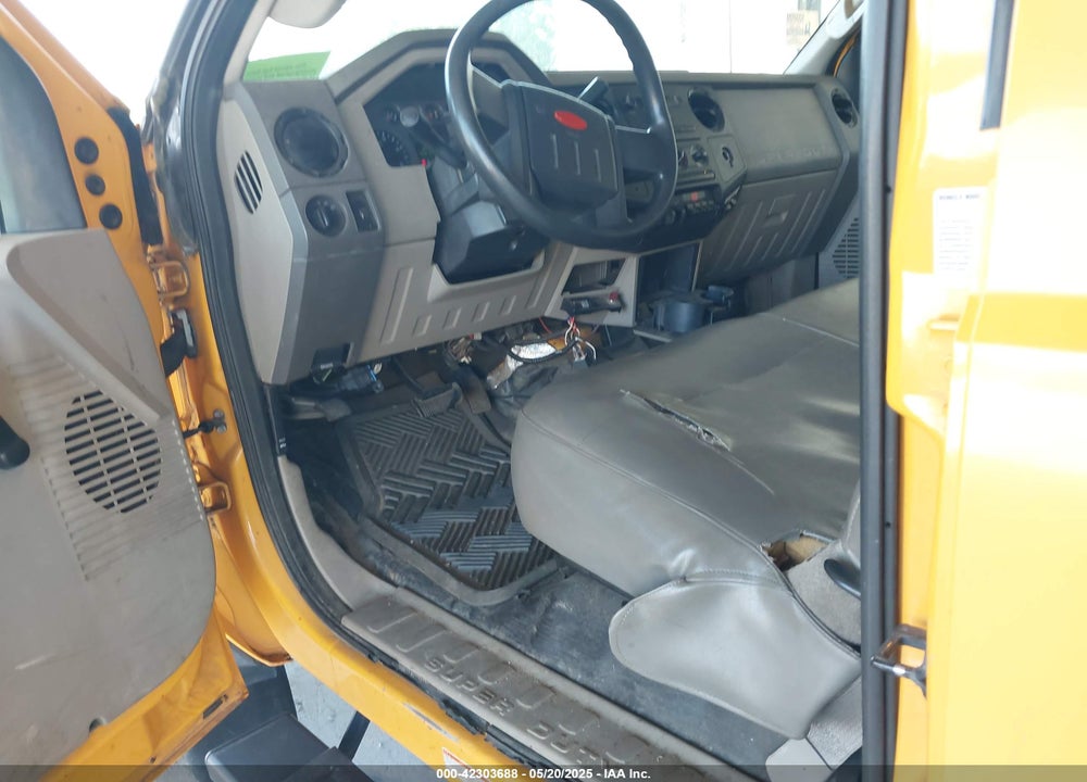 2008 FORD F-550 CHASSIS LARIAT/XL/XLT VIN: 1FDAW56RX8EA65941