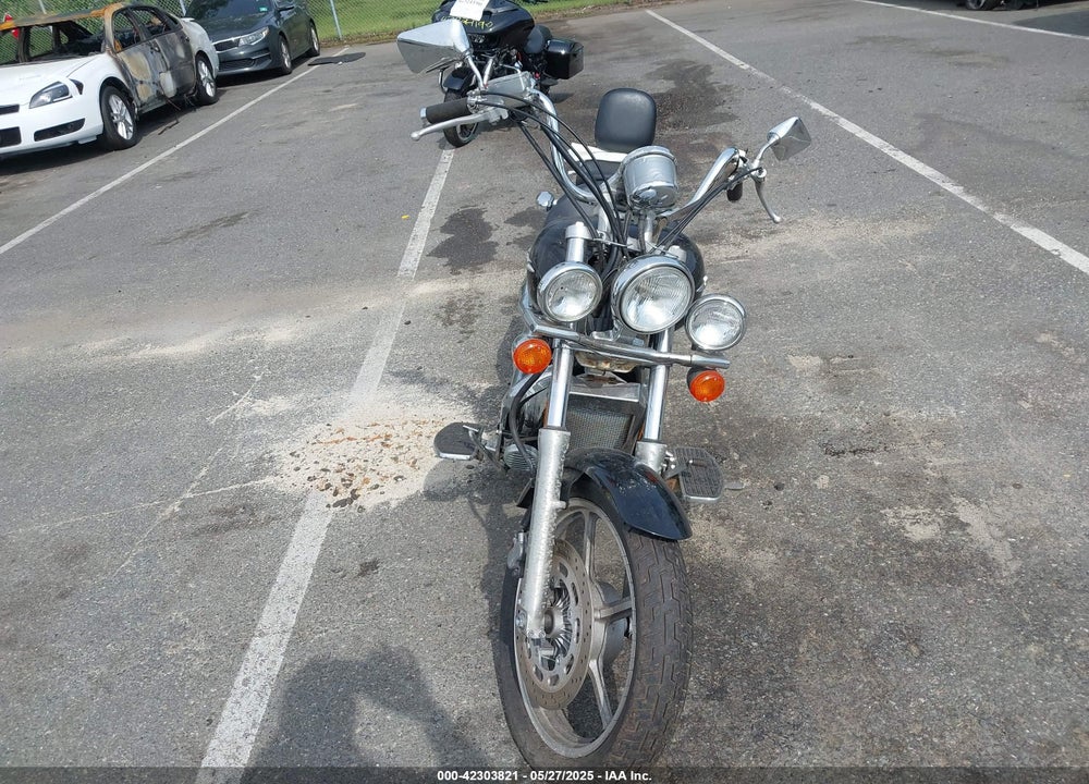 2001 HONDA VT1100 C VIN: 1HFSC18061A500210