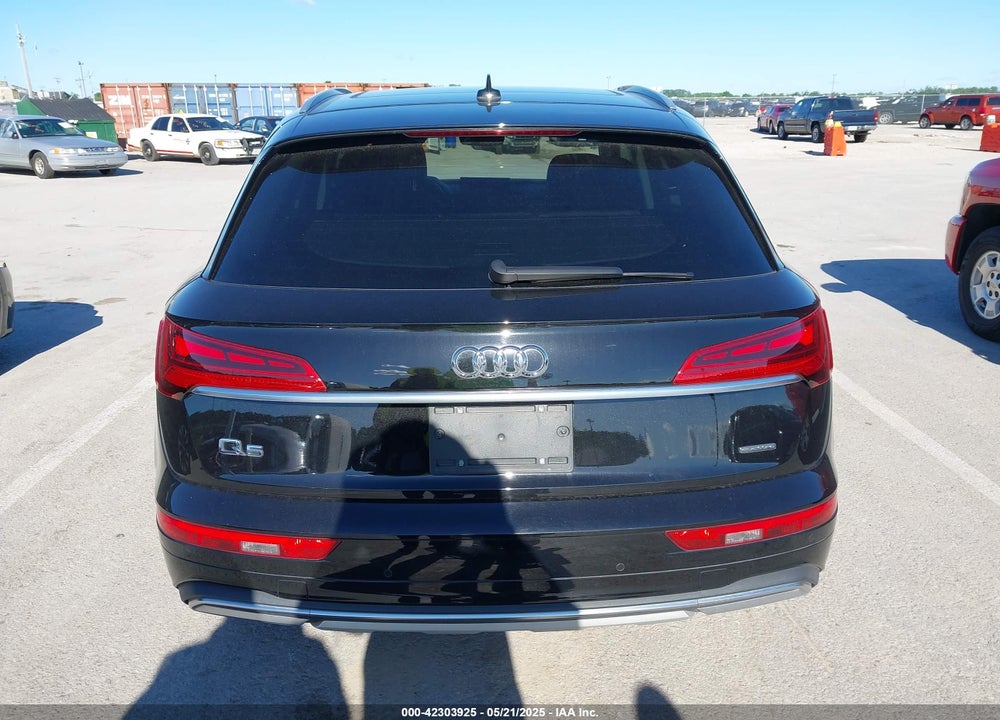 2021 AUDI Q5 PREMIUM 45 TFSI QUATTRO S TRONIC VIN: WA1AAAFY9M2076387