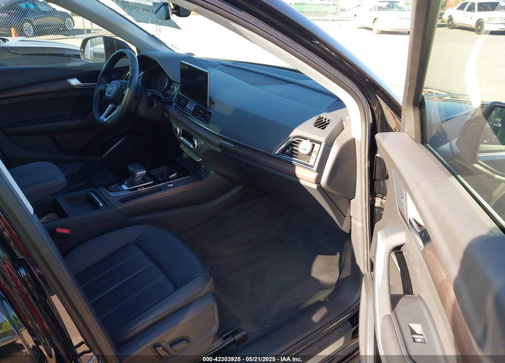 2021 AUDI Q5 PREMIUM 45 TFSI QUATTRO S TRONIC VIN: WA1AAAFY9M2076387