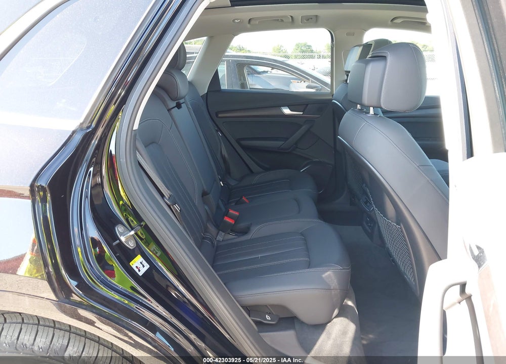 2021 AUDI Q5 PREMIUM 45 TFSI QUATTRO S TRONIC VIN: WA1AAAFY9M2076387