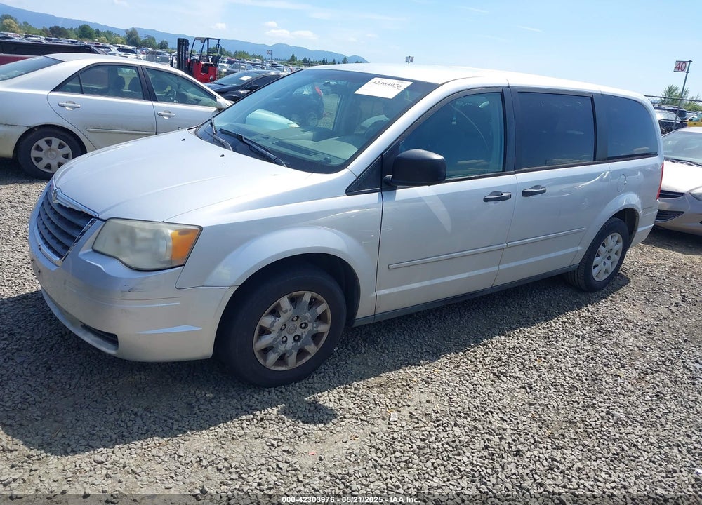 2008 CHRYSLER TOWN & COUNTRY VIN: 2A8HR44HX8R724952