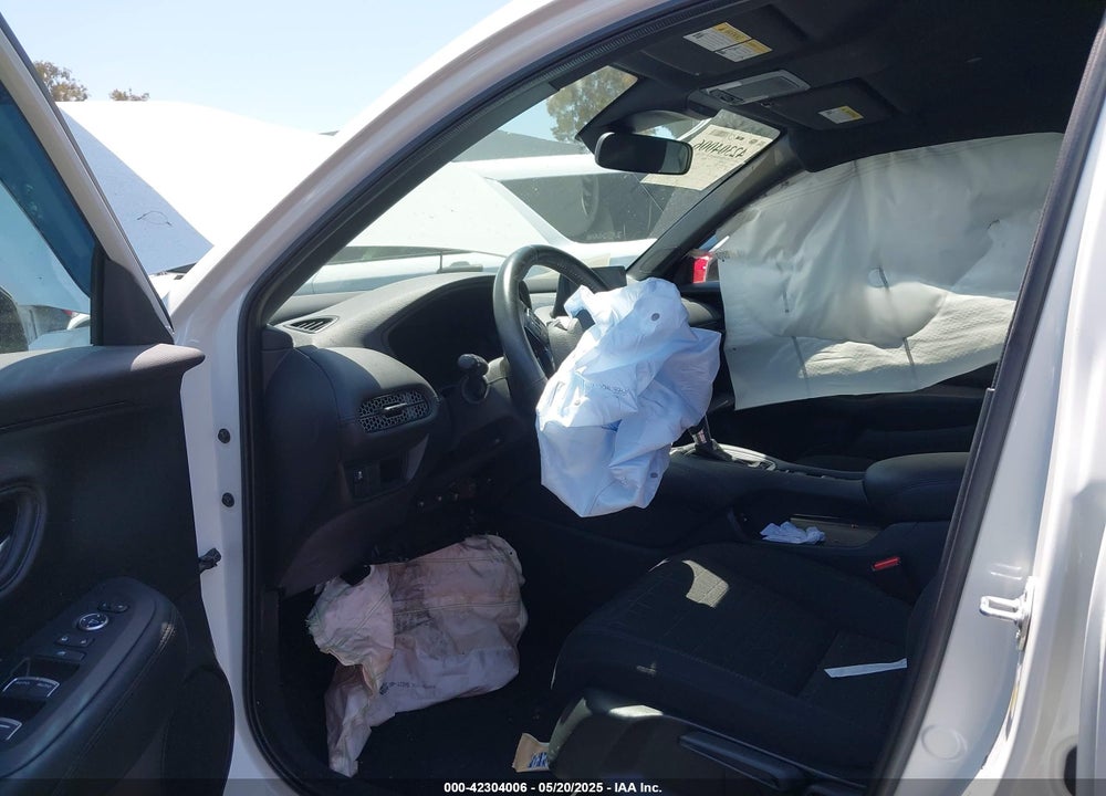 2024 HONDA HR-V VIN: 3CZRZ1H55RM721244