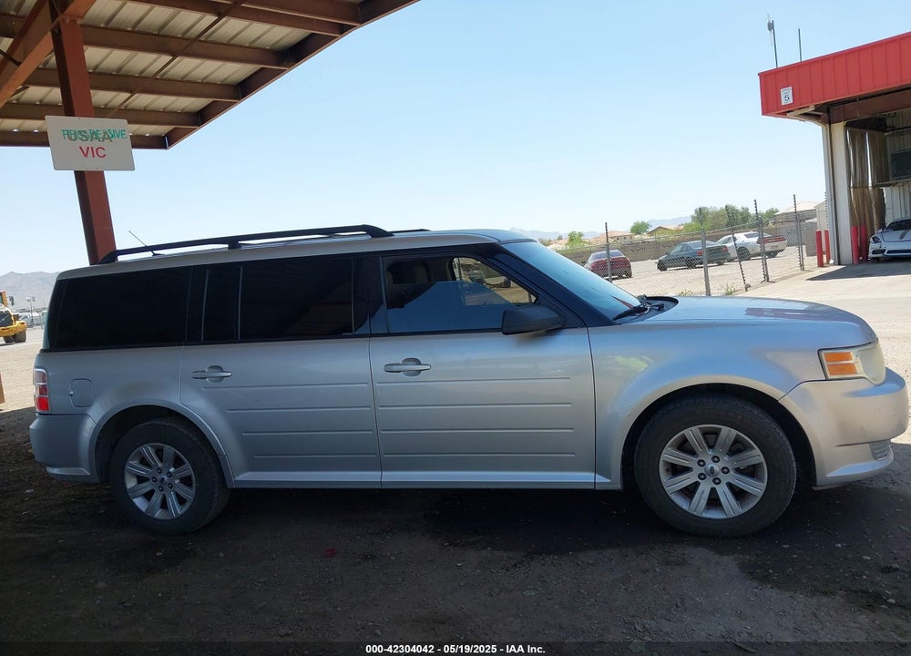 2011 FORD FLEX SE VIN: 2FMGK5BC8BBD07006