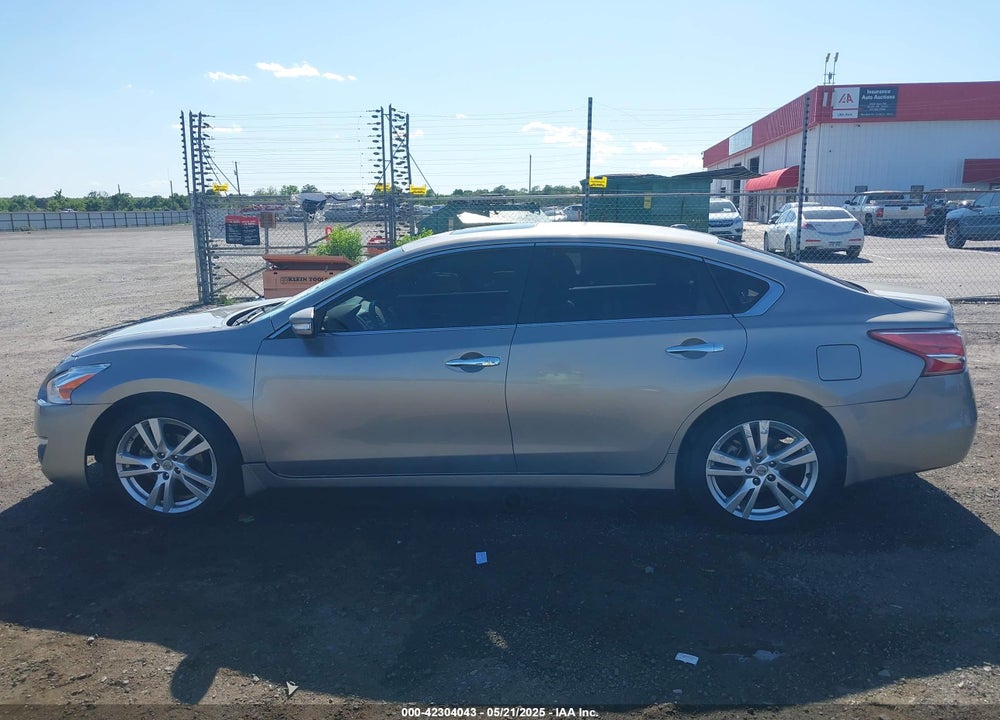 2013 NISSAN ALTIMA VIN: 1N4BL3AP3DC288653
