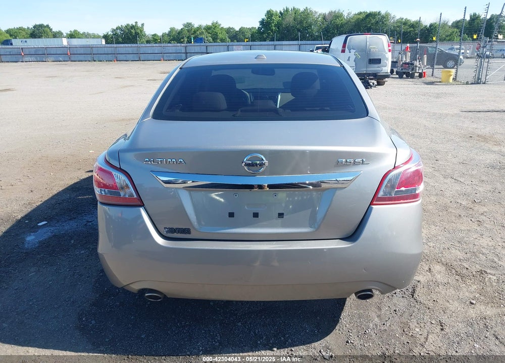 2013 NISSAN ALTIMA VIN: 1N4BL3AP3DC288653