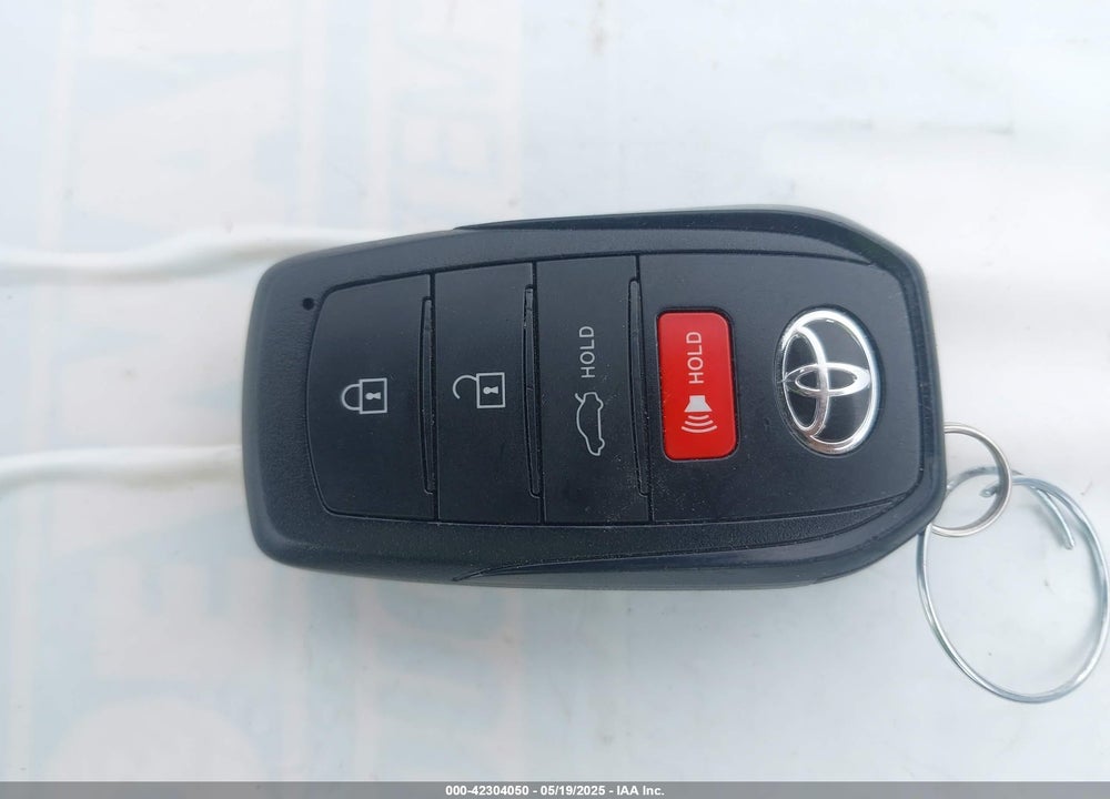 2025 TOYOTA COROLLA HYBRID XLE VIN: JTDBCMFE6SJ038663