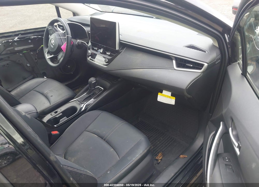 2025 TOYOTA COROLLA HYBRID XLE VIN: JTDBCMFE6SJ038663