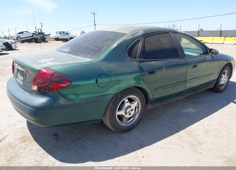 2000 FORD TAURUS LX VIN: 1FAFP52U1YG106405