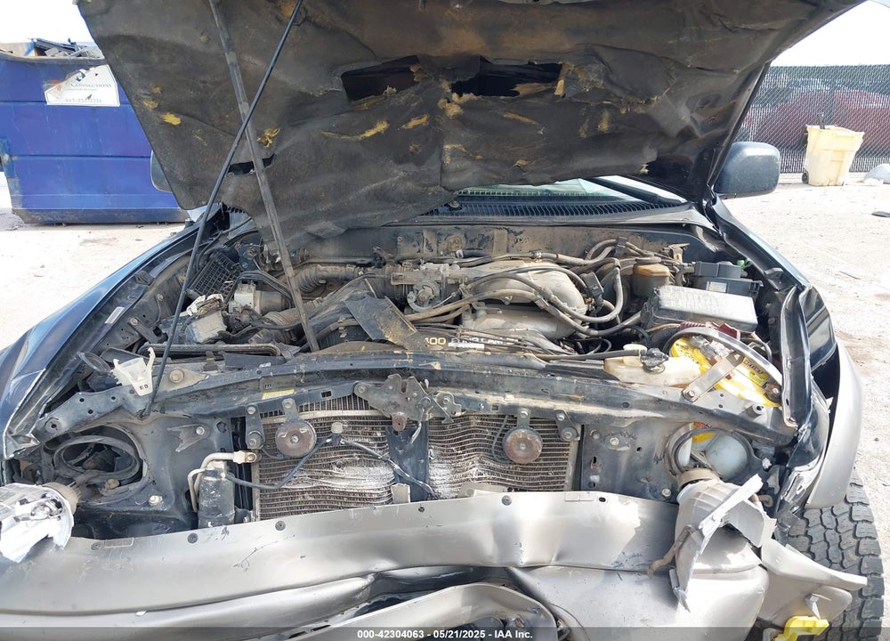 2000 TOYOTA 4RUNNER LIMITED V6 VIN: JT3GN87R6Y0147815