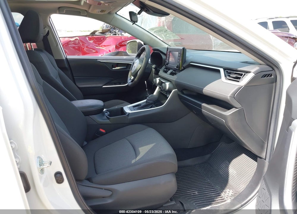 2022 TOYOTA RAV4 VIN: 2T3W1RFV9NW192813