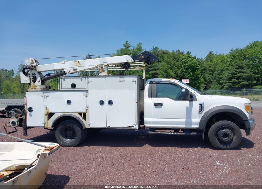 2017 FORD F-550 CHASSIS XL VIN: 1FDUF5GY7HDA05611