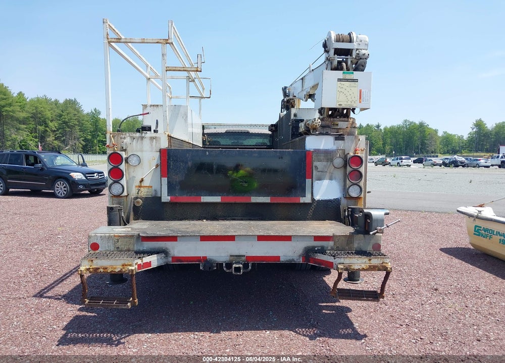 2017 FORD F-550 CHASSIS XL VIN: 1FDUF5GY7HDA05611
