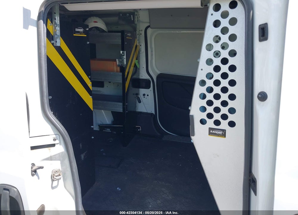 2019 RAM PROMASTER CITY TRADESMAN VIN: ZFBHRFAB0K6N83944