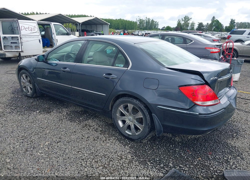 2008 ACURA RL VIN: JH4KB16658C002744