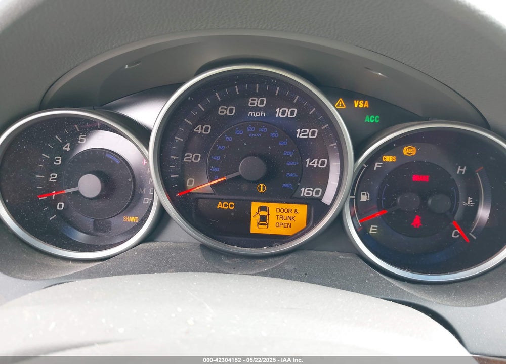 2008 ACURA RL VIN: JH4KB16658C002744