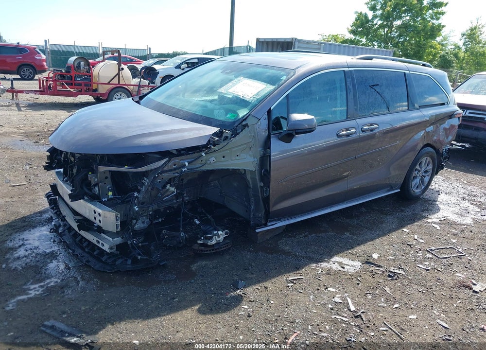 2022 TOYOTA SIENNA VIN: 5TDBSKFC1NS049616